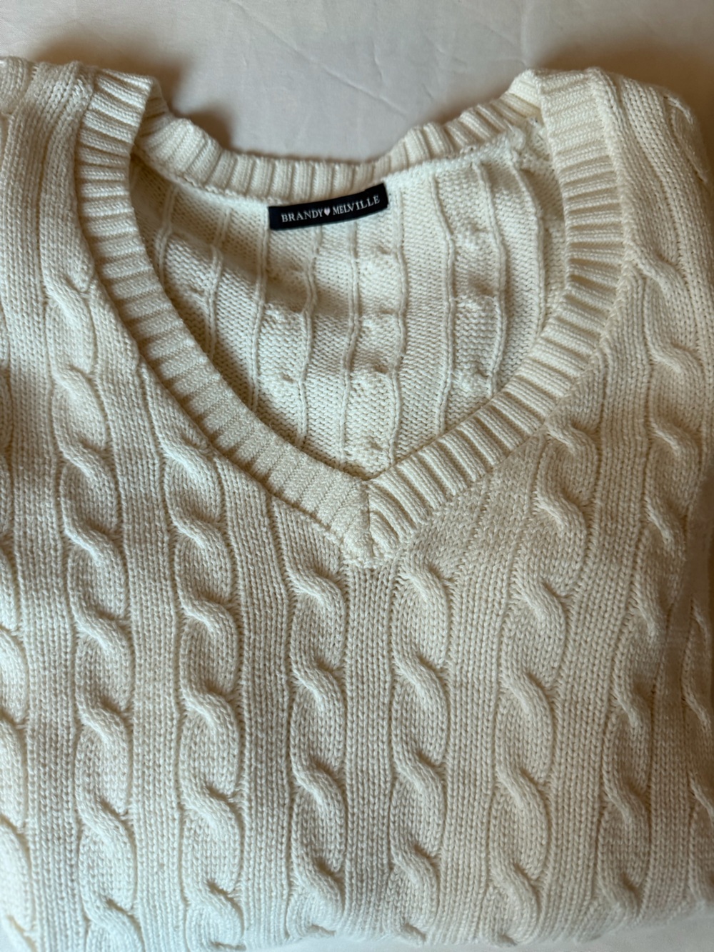Brandy Melville Cream Cable Knit Top size small-med no size tag - Picture 5 of 6